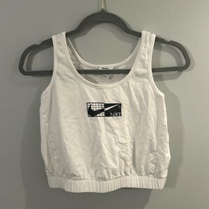 nike work out top